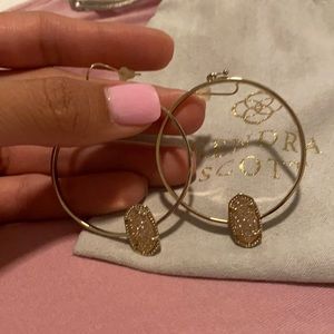 Kendra Scott hoop earrings with sand drusy stone
